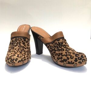 Tommy Hilfiger Leopard Print Mules with Brown Accents